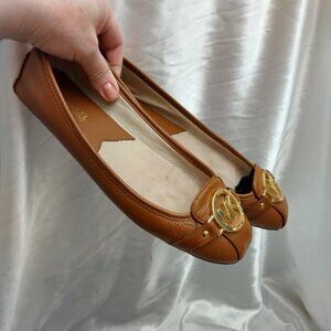 Beautiful Michael Kors Smooth Leather Shoes Brown Size 9 Gold Tone Hardware